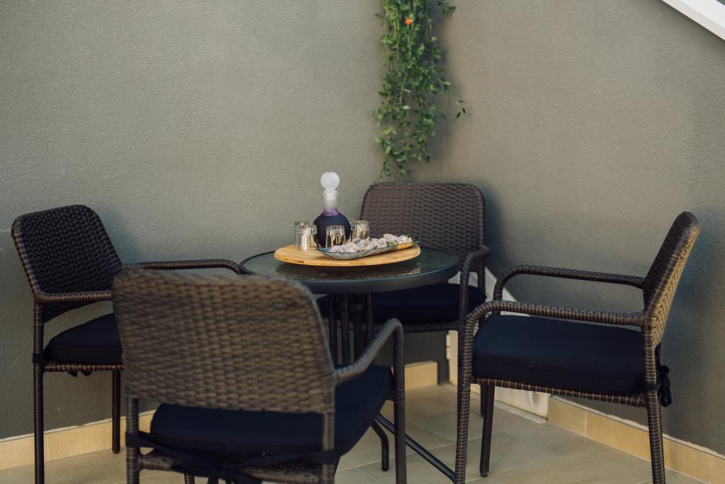 Apartments Essentia Podstrana Exterior photo